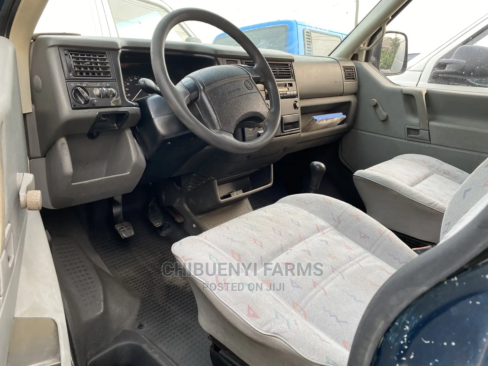 Volkswagen Transporter 2005 Blue