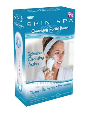 Cleaning Facial Brush