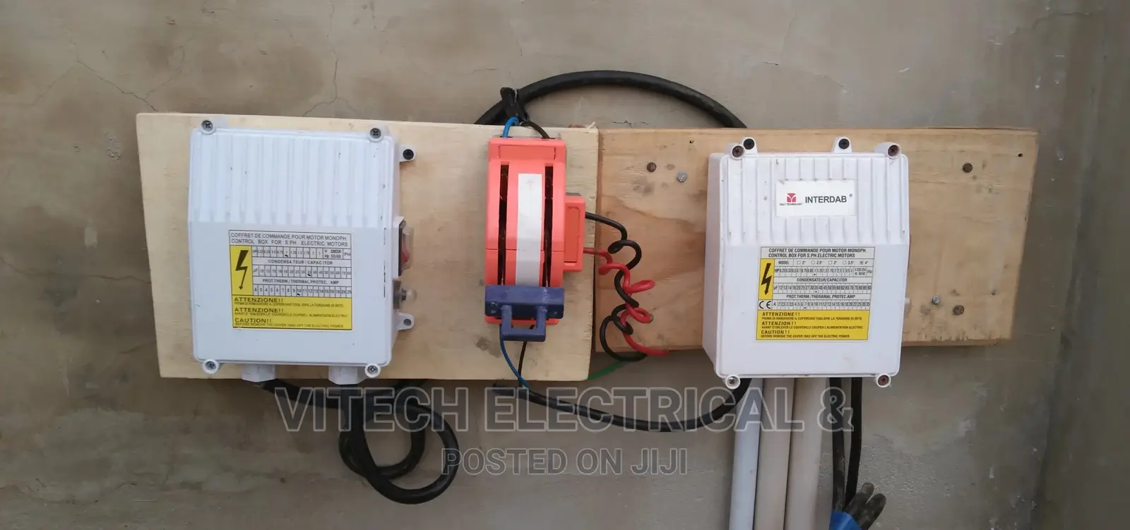Professional Electrician and Solar Expert