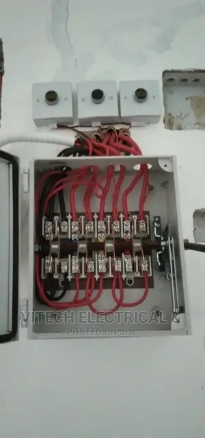 Professional Electrician and Solar Expert