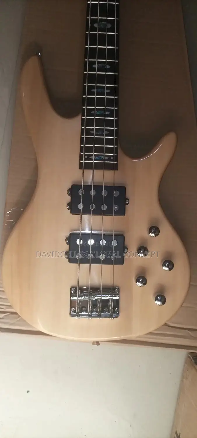 Blackstar 4strings Active Bass Guitar