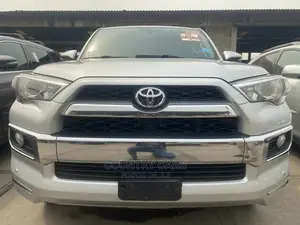 Toyota 4-Runner 2016 Silver