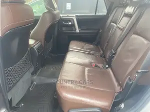 Toyota 4-Runner 2016 Silver