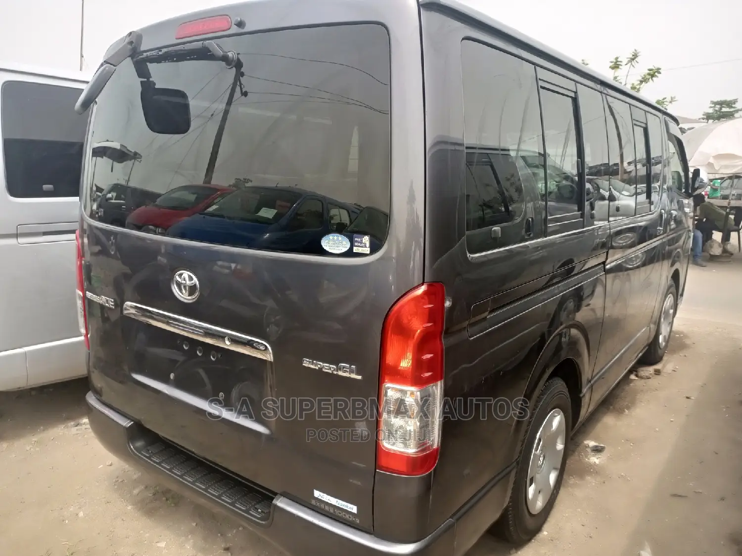 Toyota HiAce 2011 Grey