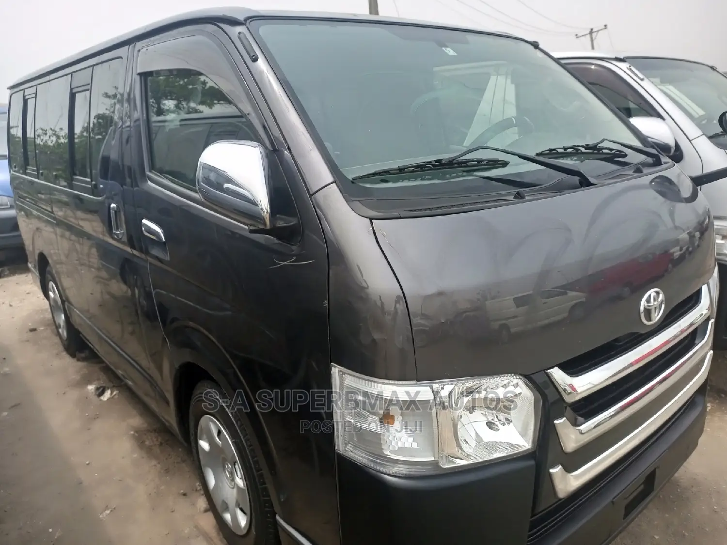 Toyota HiAce 2011 Grey
