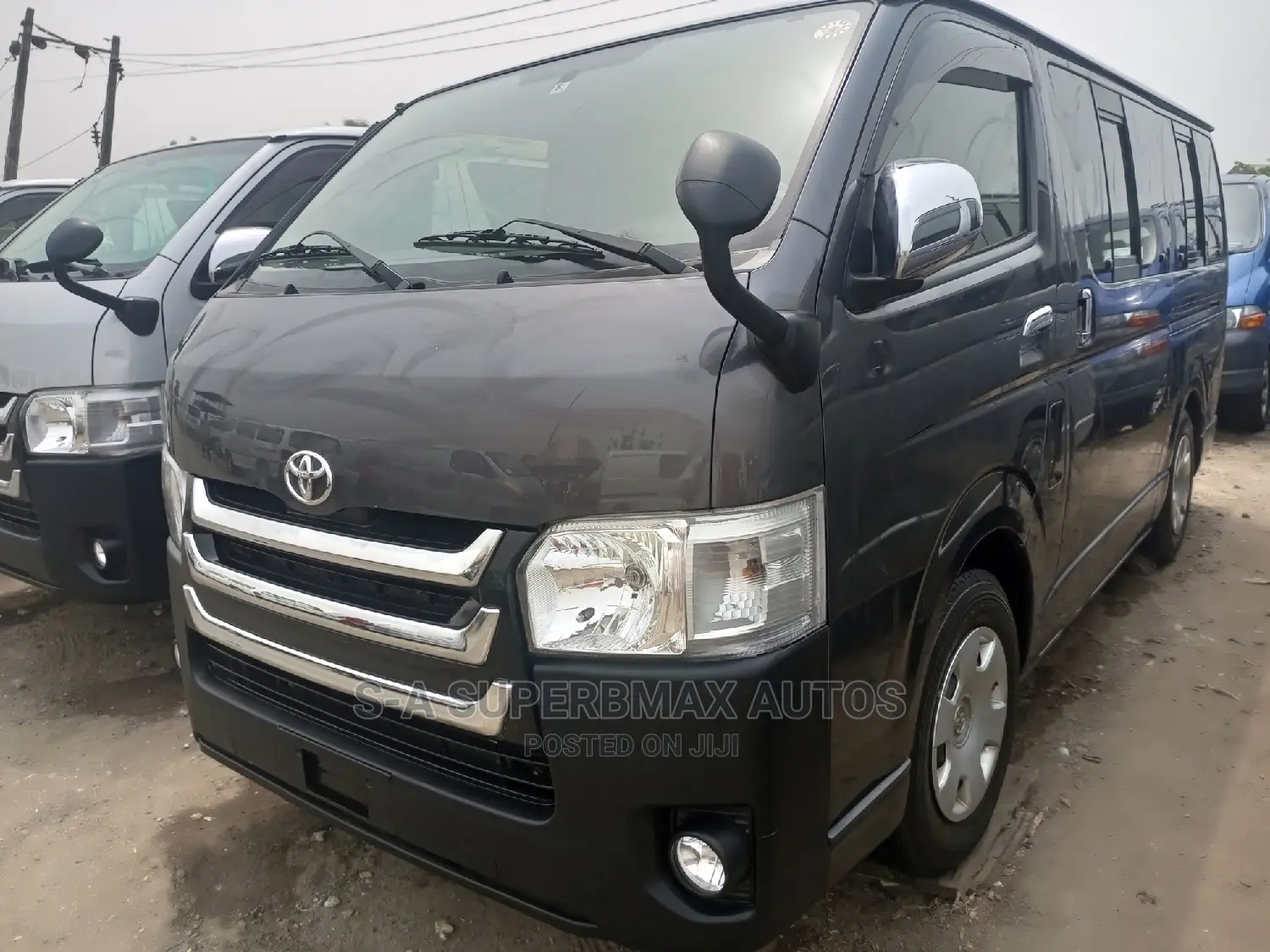 Toyota HiAce 2011 Grey