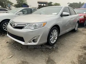 Toyota Camry 2012 Silver