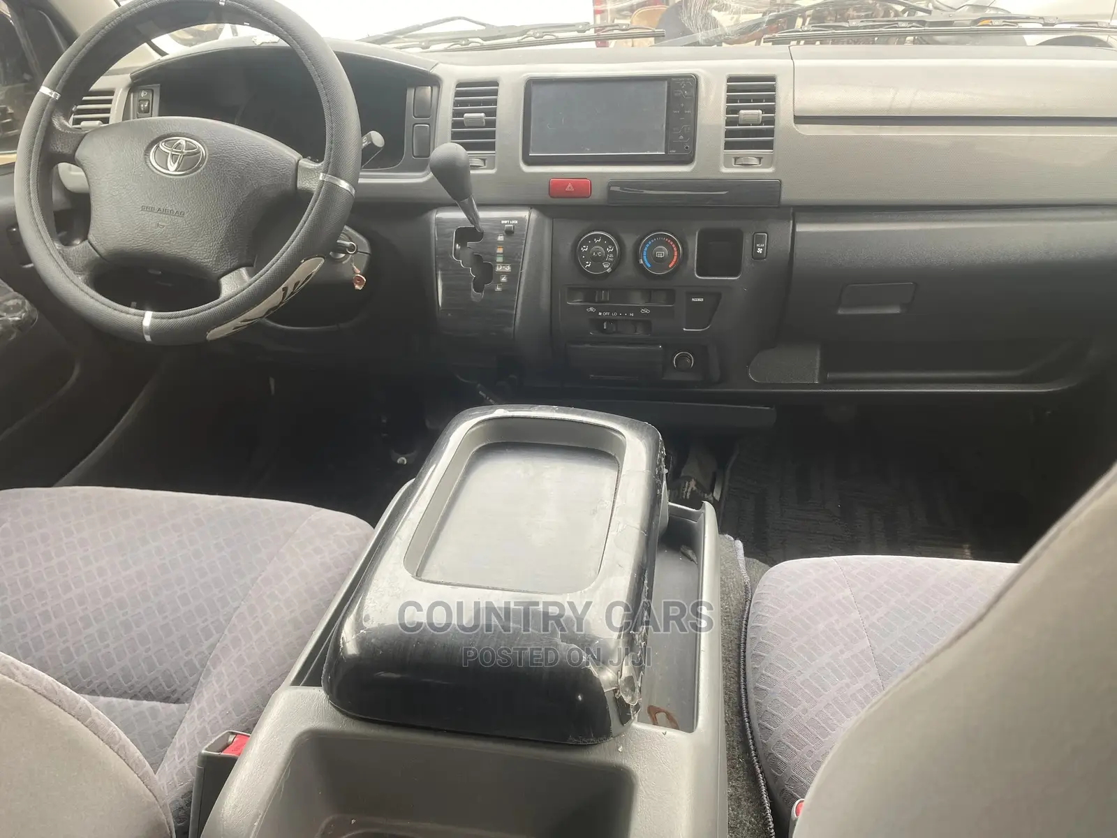 Toyota HiAce 2010 Grey