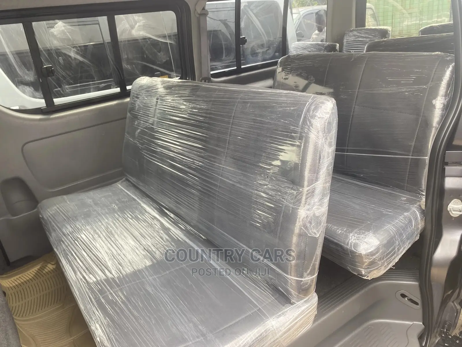 Toyota HiAce 2010 Grey