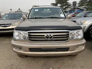 Toyota Land Cruiser 2008 Gold
