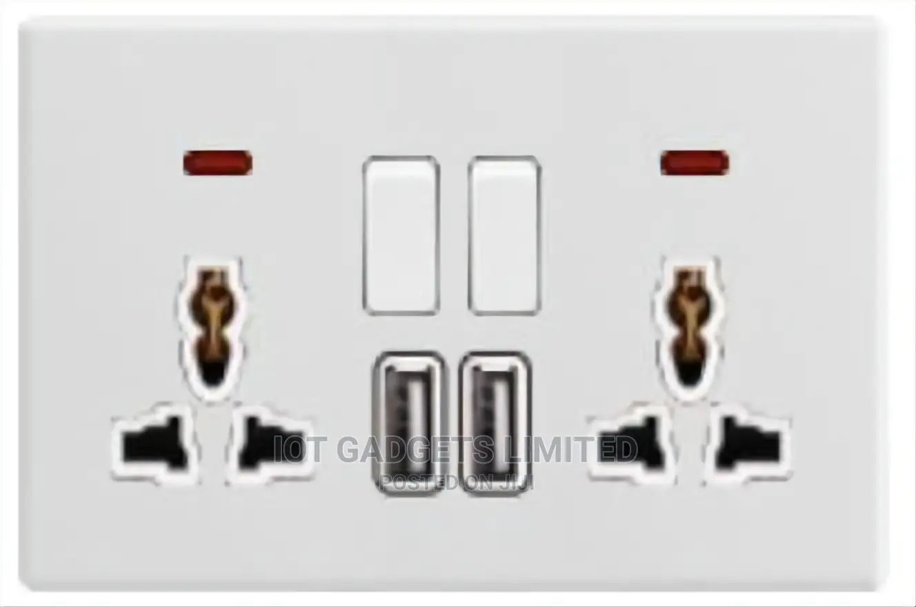 Double 13A Socket With 2usb