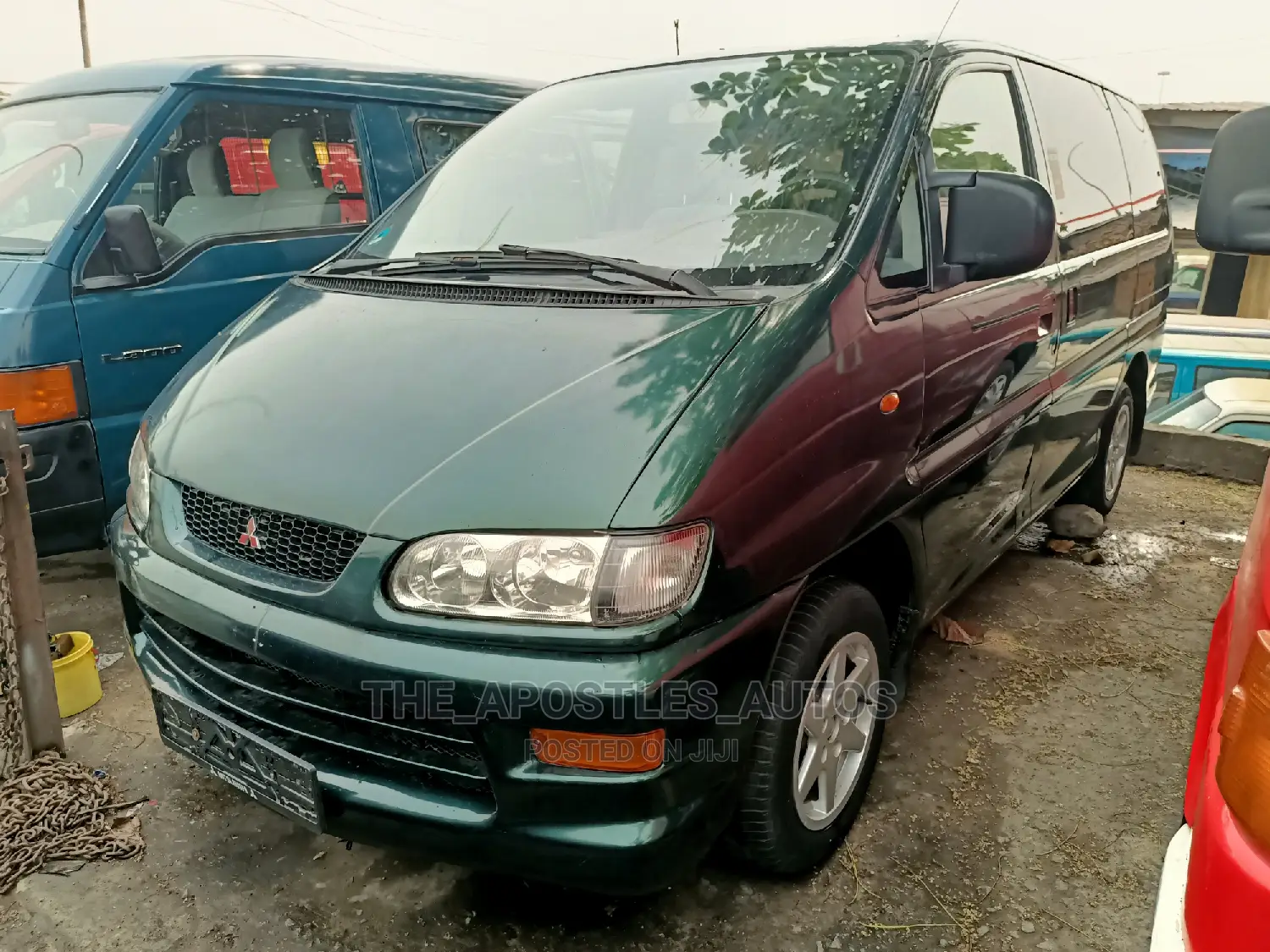Mitsubishi Space Gear 2005 Green
