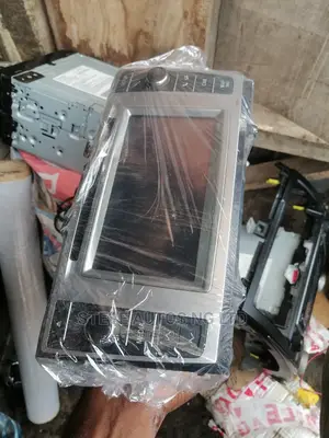 TOYOTA Avensis Radio