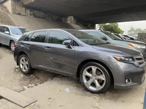 Toyota Venza 2015 Gray