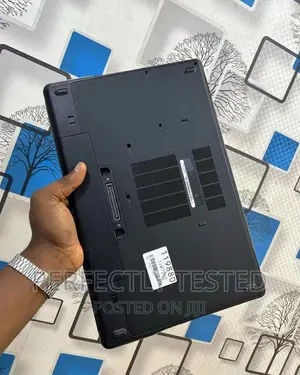 Laptop Dell Latitude V3540 4GB Intel Core I5 HDD 500GB