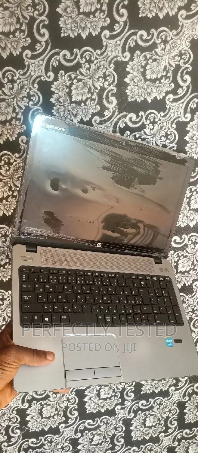 Laptop HP EliteBook 740 G1 4GB Intel Celeron HDD 500GB