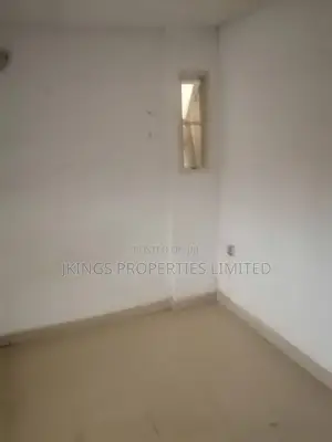 Studio Apartment in Lawanson for rent