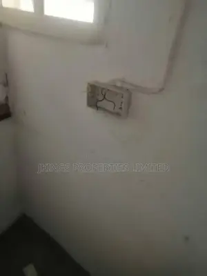 Studio Apartment in Lawanson for rent