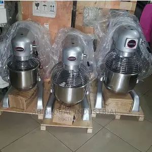 10 Litres Cake Mixers