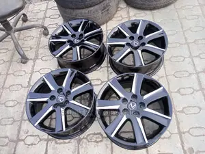 17inch Alloyed Rim Lexus!