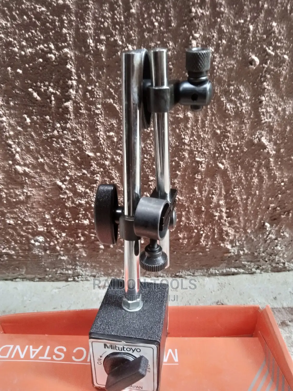 Magnetic Bass, Mitutoyo