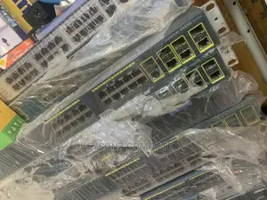 Cisco Catalyst 2960G 24 Ports Gigabit Switch