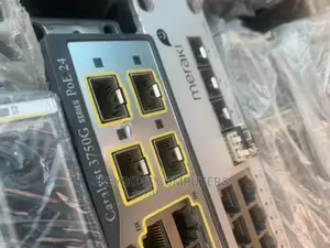 Cisco Catalyst 2960G 24 Ports Gigabit Switch