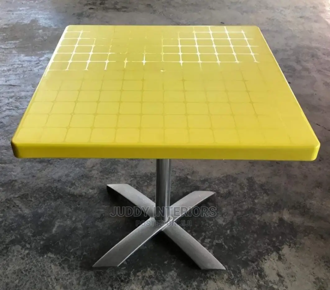 Restaurant Dining Table