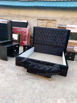 Luxury 6 X 6 High Back Rest Padded Bedframe.