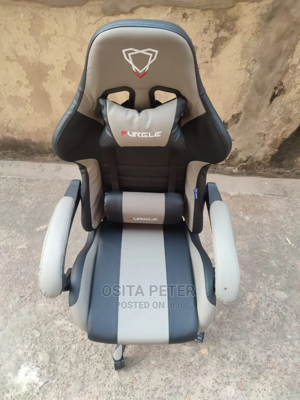 Furgle Gaming Chair- Black Grey