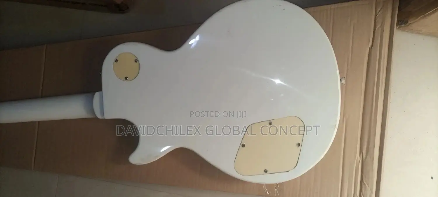 Les Paul Guitar