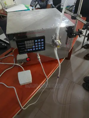 Water Liquid Filling Machine GFK-280.