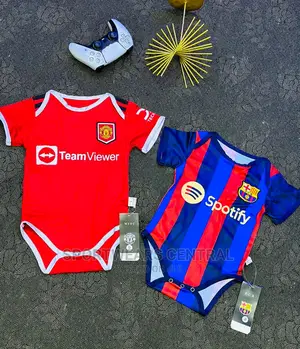 Manchester United Jersey vs Barcelona Jerseys