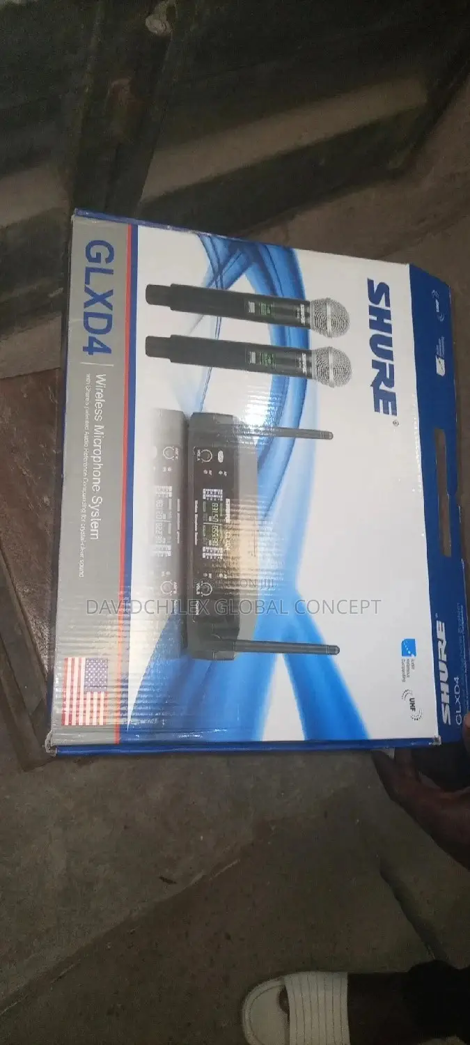 Shure Qlxd4 Single and Overhead Wireless Microphone
