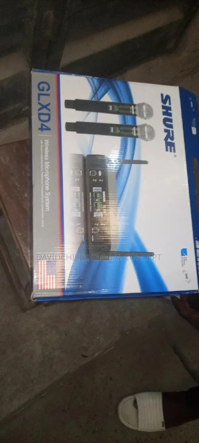Shure Qlxd4 Single and Overhead Wireless Microphone