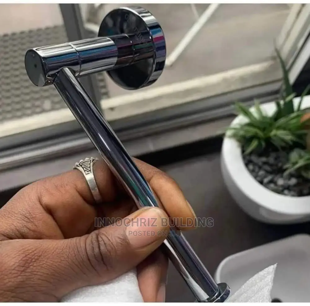 Chrome Toilet Tissue Rail