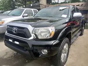Toyota Tacoma 2013 Black