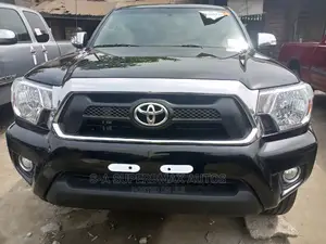 Toyota Tacoma 2013 Black
