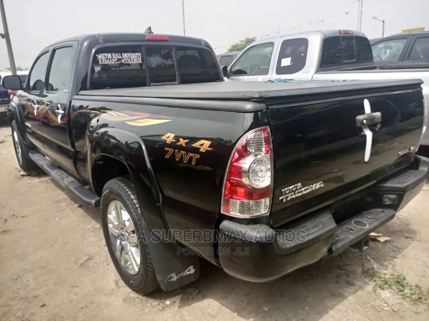 Toyota Tacoma 2013 Black