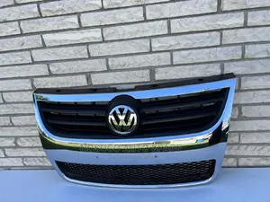 Front Grill Touareg 2010