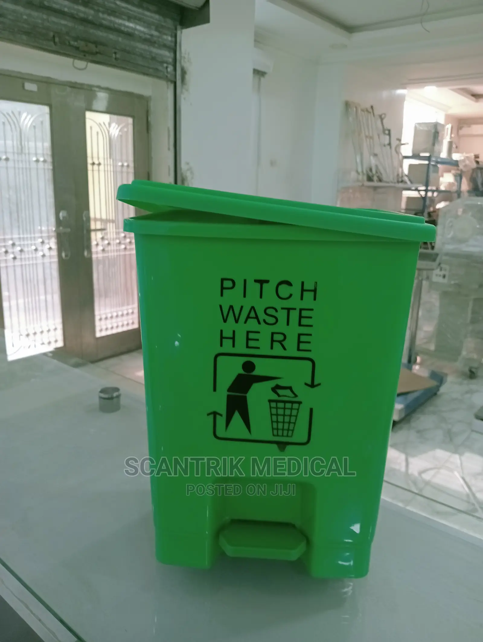 Quality Plastic Pedal Waste Bin – Office Home