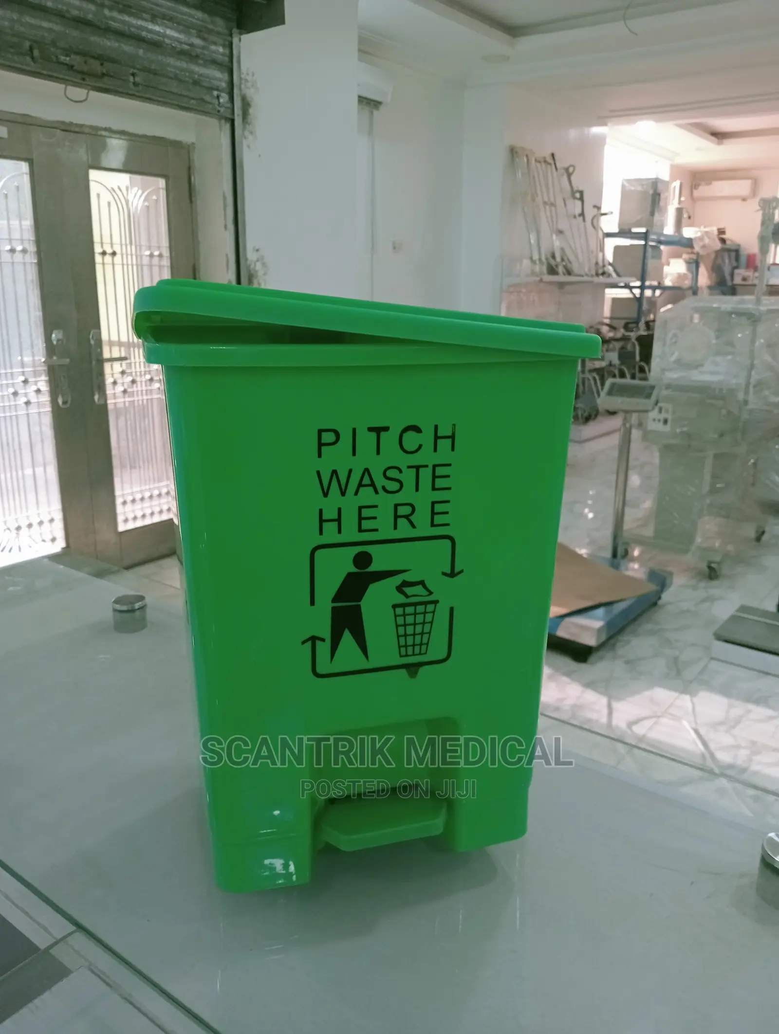 Kitchen Trash Cans