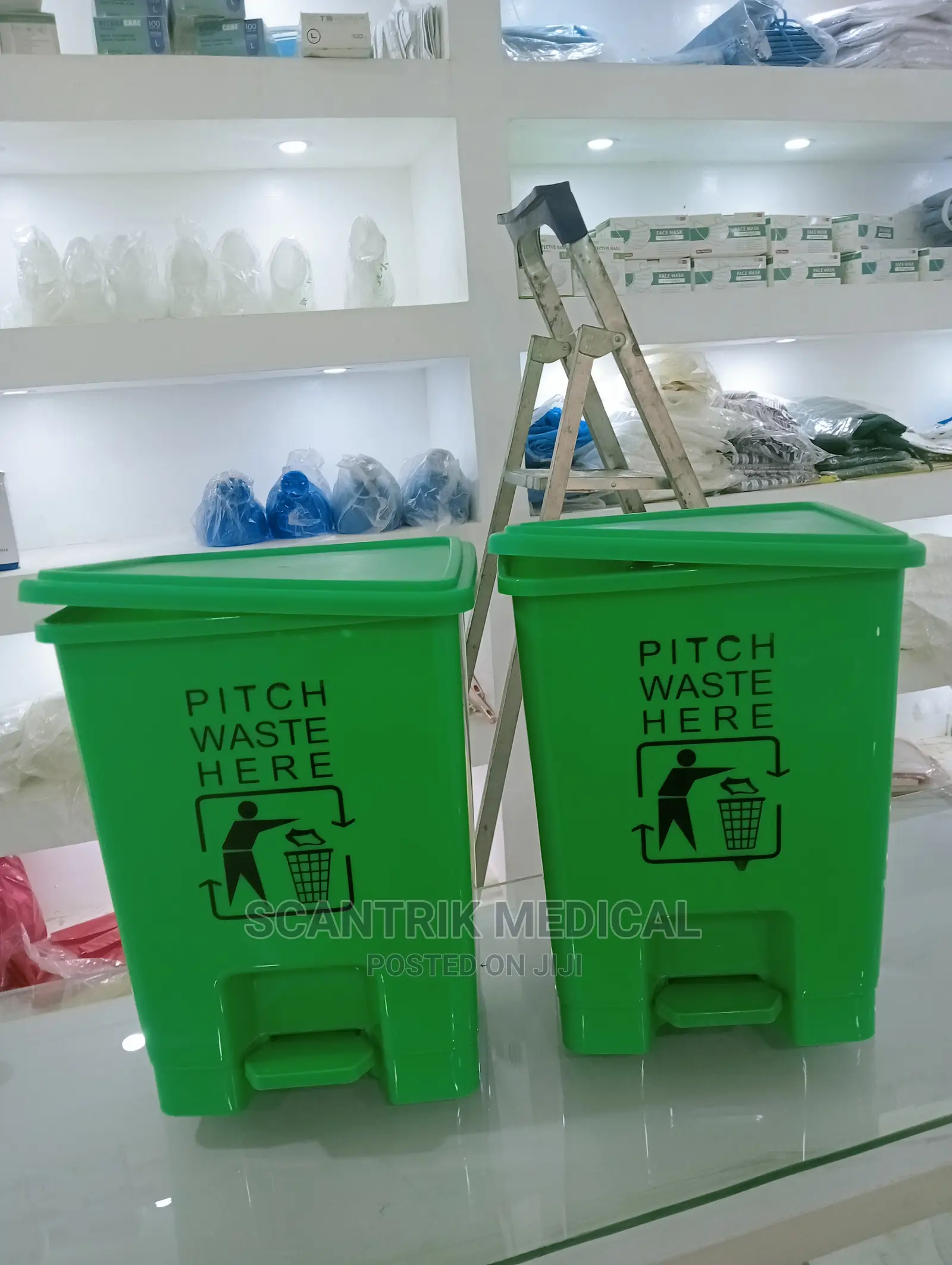 Portable Kitchen Trash Cans