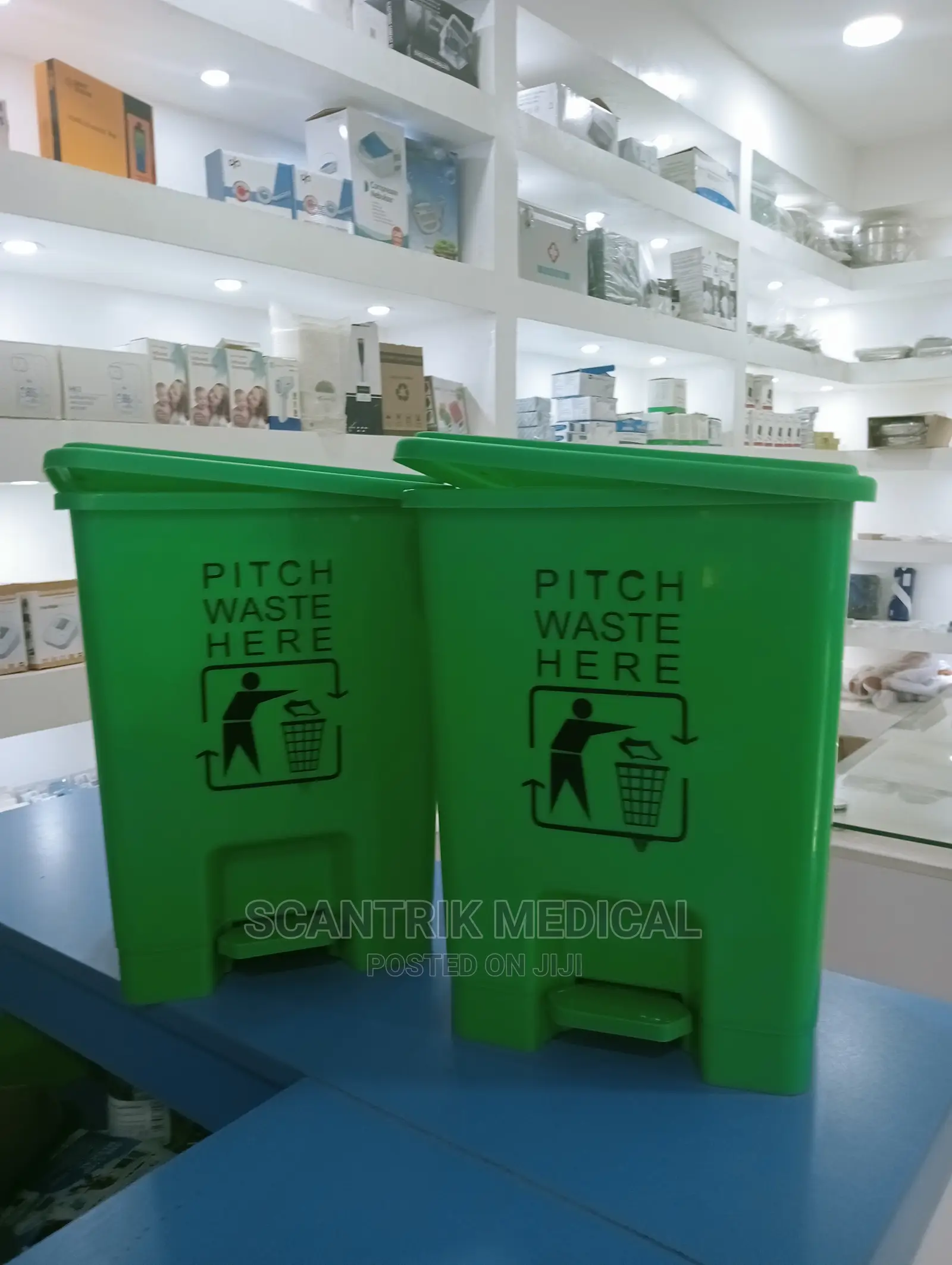 Hospital Waste Trash Can