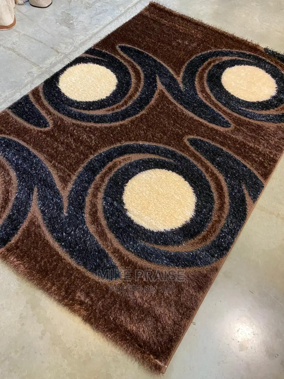4ft by 6ft Center Rug