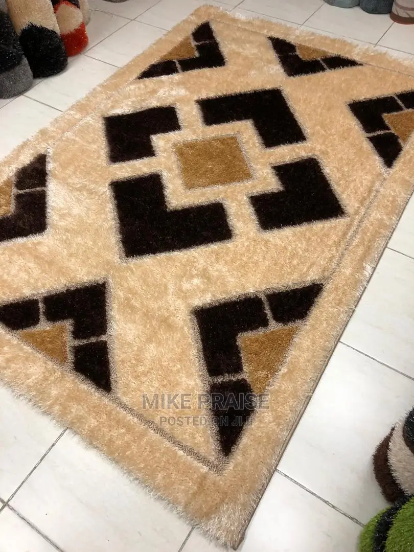 4ft by 6ft Center Rug