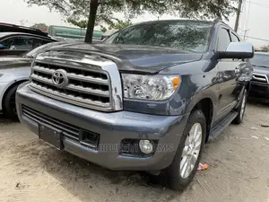 Toyota Sequoia 2015 Teal