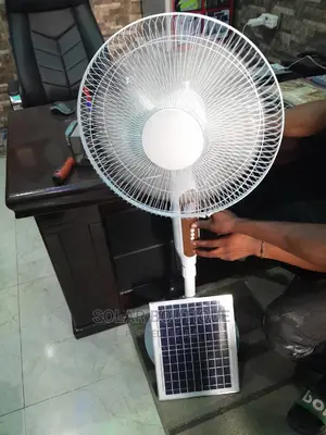 Rechargeable Fan With Solar Panel