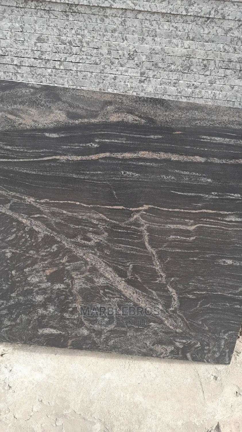 Italian Granite Stone Tiles 90*90*20 MB