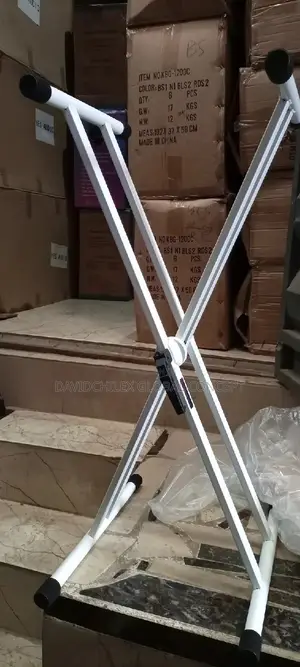 Photo - Professional Keyboard Stand